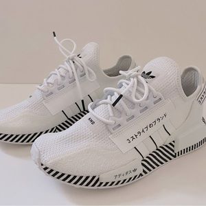 Adidas NMD_R1.V2 Originals - Size 9 NWT